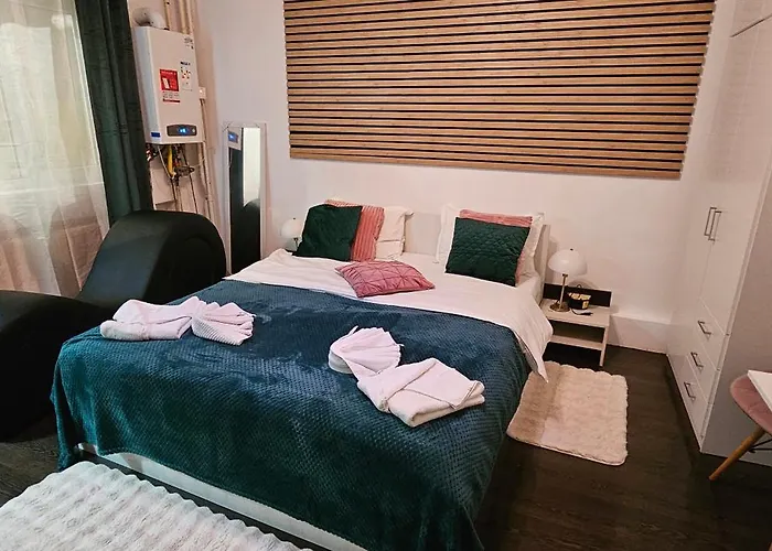 Tantra 5 King Filipescu Apartman