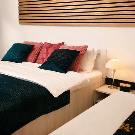 Apartment Tantra 5 King Filipescu Bukarest